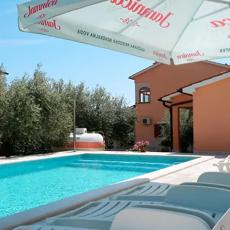 Martina - Lbn376 By Interhome Apartment Krnica